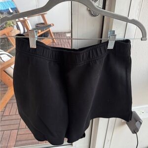 Aritzia Black Athletic Shorts with Relaxed Fit and Elastic Waistband